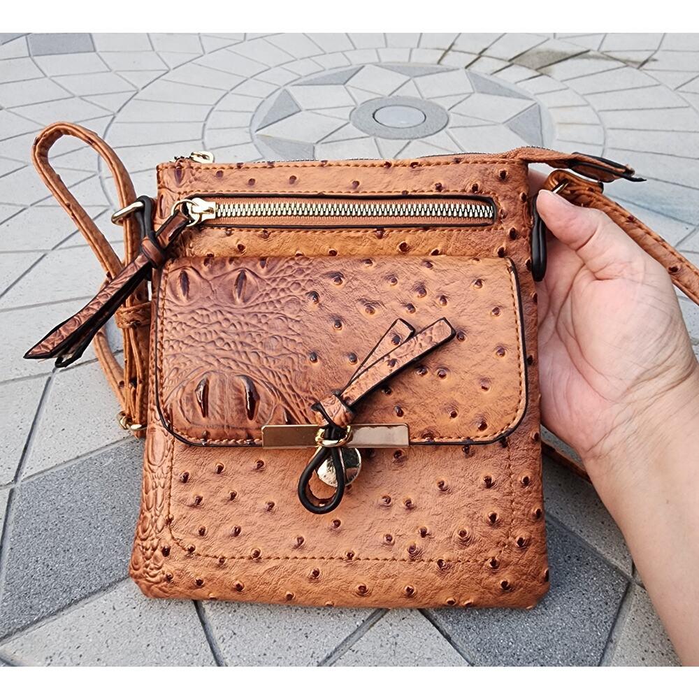 Emperia Los Angeles Faux Alligator Vegan Leather Crossbody Bag - Picture 9 of 10
